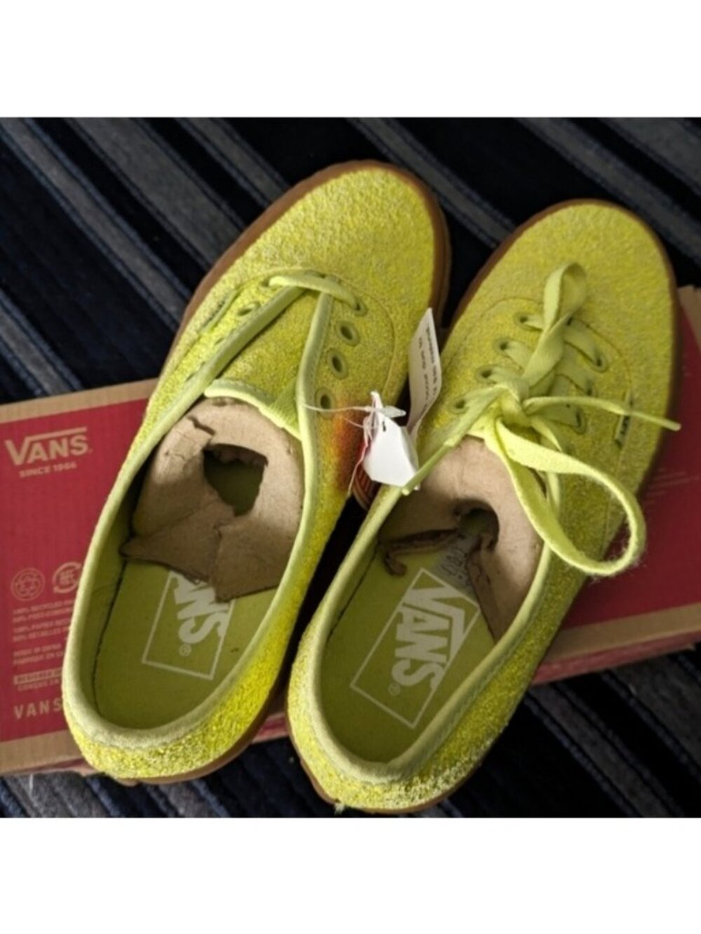 Vans Authentic Women Glittery Yellow Lace-Up Sneakers Gum Sole New W Tags 062026 - Picture 4 of 12